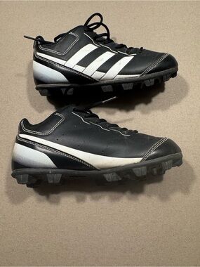 adidas boys  Black Athletic Cleats with White Stripes size 2